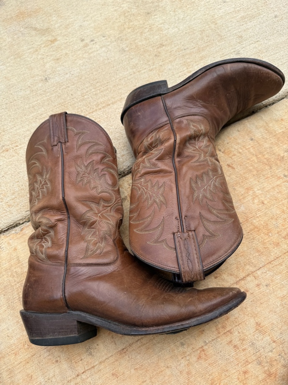 Classic Brown Leather Cowboy Boots